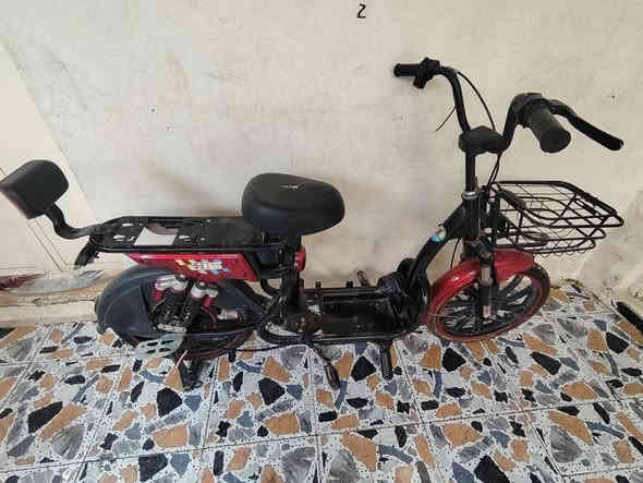 سلام عليكم
دراجه شحن للبيع نضيفه بيه نقوصات بسيطه 
المكان: واسط قضاء العزيزيه 
الرقم: ***********
