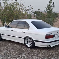 بي إم دبليو ٥٢٥ • فول مواصفات • جير عادي