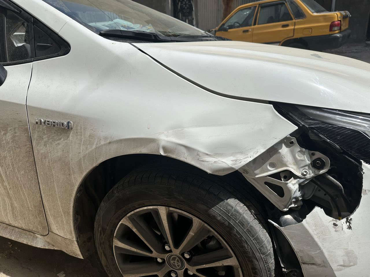 كورلا هايبرد وارد الصيني  موديل 24 شكلٍ الامريكي بيها بارد قليل بالجاملغ اليمنى واليسرى ماشيه 30  مصلحها
نقص بس صبغ الدعامية 
مواصفات معروفه داخل اسود بسعر 147 ورقة  بيها مجال للطيبين 
مكان بغداد. الكرخ  
للتواصل *********** واتساب 
غير متوفر ماسنجرر
