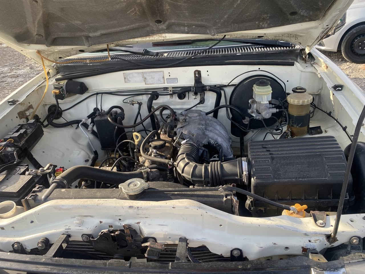 دير مؤديل 2009 به خ بى ليدان 45گه لا شوين چوارقورنه ژماره ى مؤبايل***********/***********
