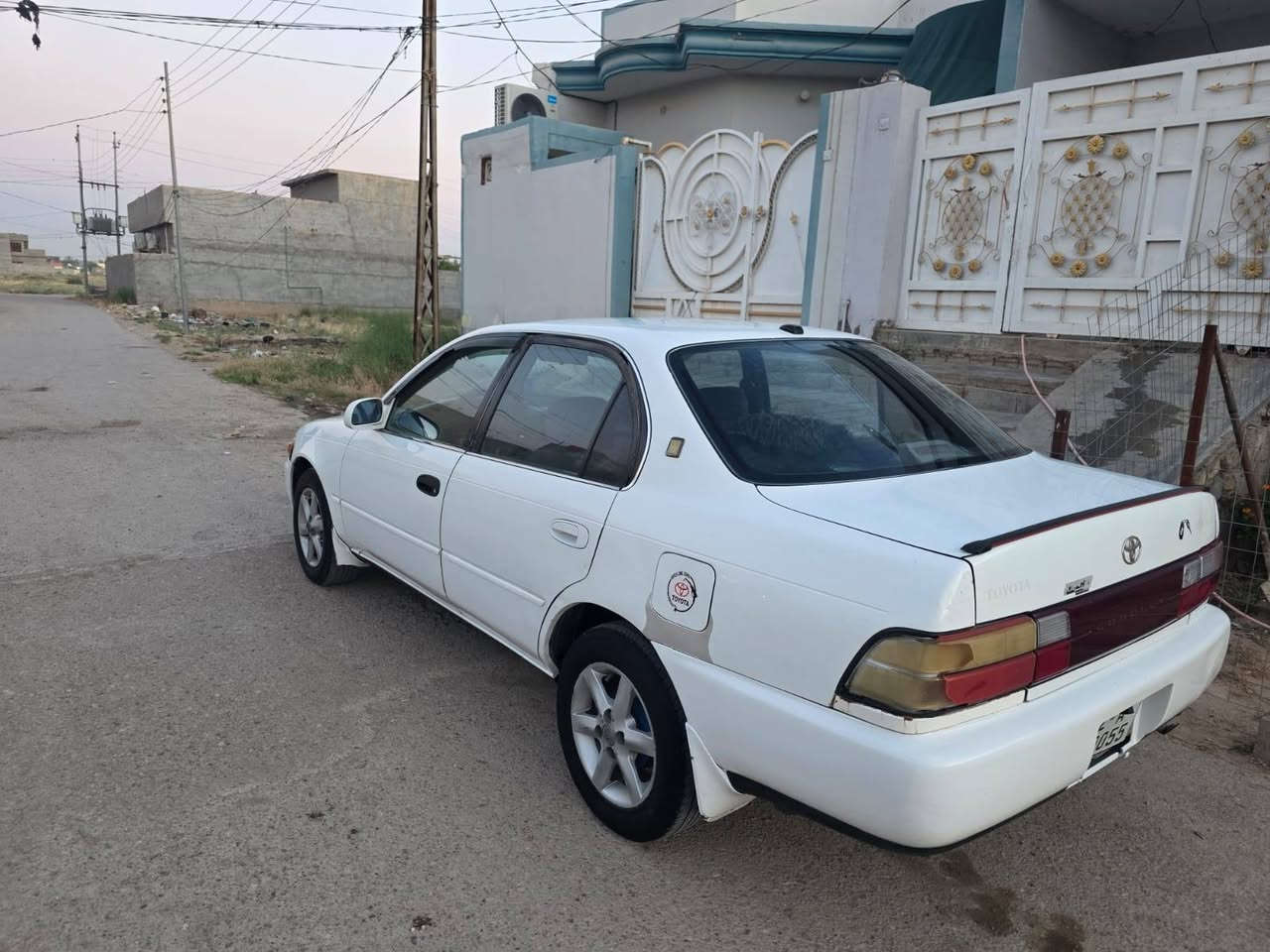 السلام عليكم 
كورلا موديل 1994
السعر 55 بيها مجال بسيط 
***********
