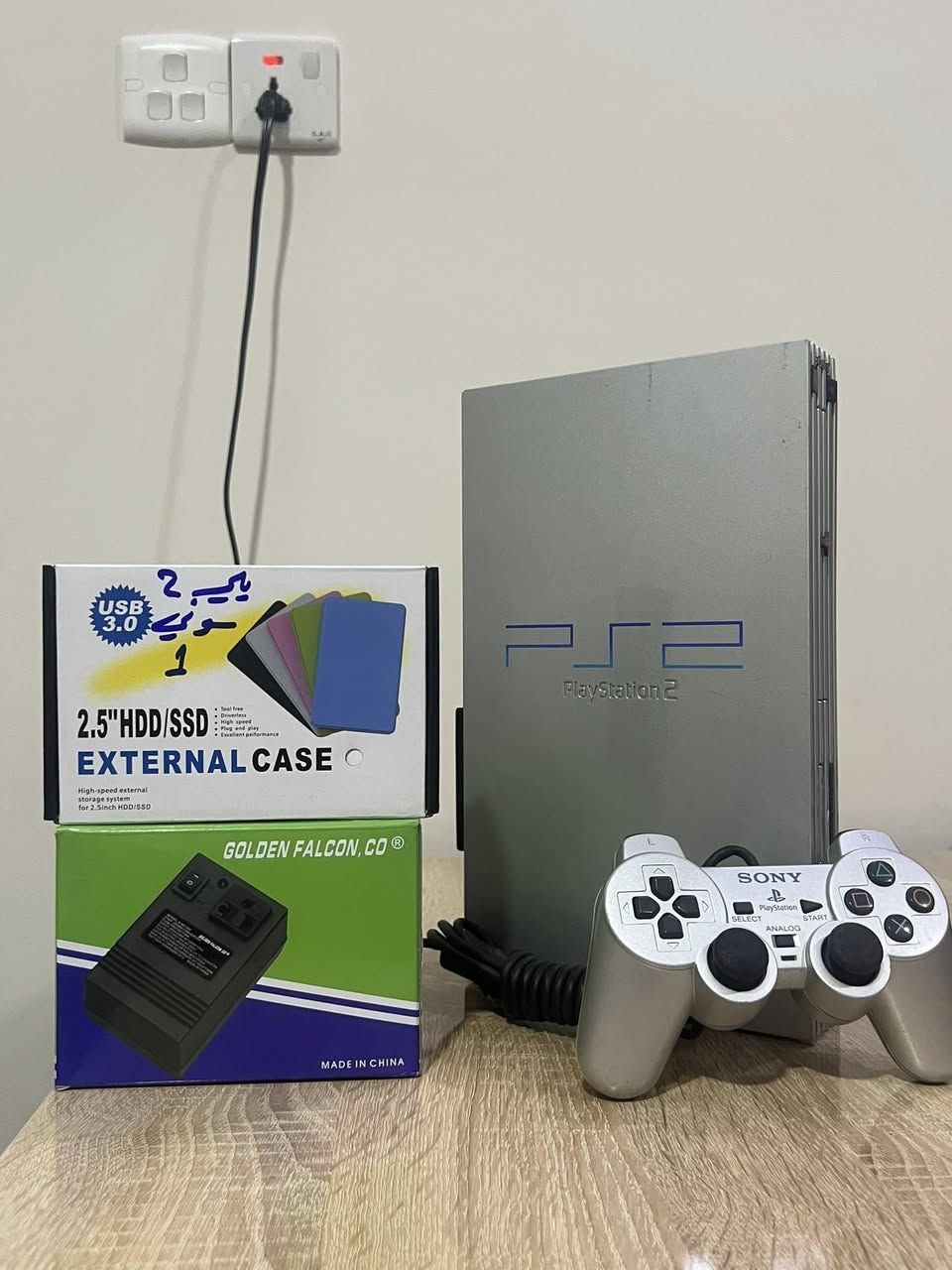 بلي 2 بأندل رصاصي
ما مفتوح لوك ستيكر كهرباء 110 على وضع اليابان أنطيك ويا محولة تشغله على كهرباء العراق 

ويا ميموري خزن وهارد بي هواي العاب بلي 1و 2 

وكآمل الملحقات ويدي اصلية مال الجهاز نفس اللون

السعر 100.000 ويوجد توصيل


**إذا كنت صاحب هذا الإعلان وتريد حذفه لأي سبب، رجاءا أرسل رسالة إلى الدعم الفني**