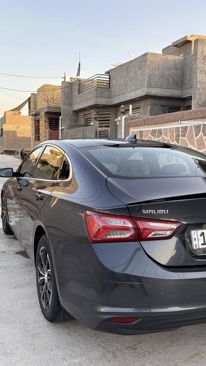 ماليبو 2020 مواصفات LT
ضررها / السياره ضررها من امريكا باب السياق ومبدل نفس اللون بدون قطرة صبغ ومعجون وبارد وضرر بسيط بالجاملغ ومصبوغ كله لان السياره ماتنصبغ ملاون .
السياره فول مواصفات للأخير :
 ماعدا الفتحه
 كشنات تدفئه كهرباء
 اوتو هولد 
مرايا كدايلاك 
اناره ليد محيطيه 
وباقي المواصفات المعروفه بالـ LT 
يعني السياره مرتبه للاخير وبجمها مقفل محرك 1600 تيربو كله محسن ودهن اصلي والمحرك برغي واحد ممفتوح وشرط الفحص وبدون اي مشاكل ابد تضرب سويج وتطلع السياره مكانها بابل - حله السعر اتصل وبيك خير وتدلل 
***********
