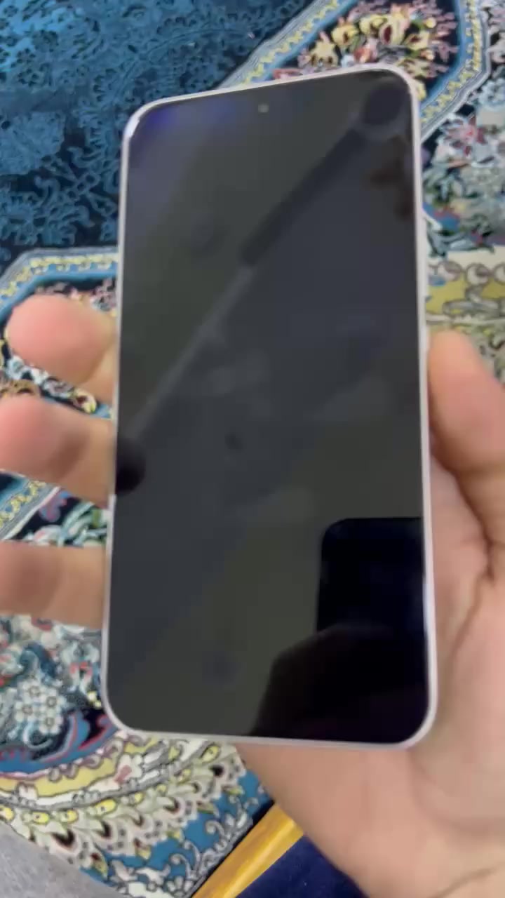 السلام عليكم
موبايل هونر 400 للبيع  استخدام 3 اسابيع فقط
المواصفات:  
لون ذهبي افضل جهاز ب شركة هونر 
ذاكره 512 فول
كامرات 208 ميكا بكسل مع دعم الذكاء الاصطناعي بقوه 
الجهاز كامل يدعم Ai 
البطاريه 6000 واط 
شاحنه تدعم 100 واط 
مع غراضه كامله
كل فتره ينزل تحديث اله. 
السعر: 475 بي مجال بسيط كلش لان المبايل جديددد

سبب البيع علمود فلوس 

مراسله الصفحه او مراسله واتساب ***********
او الاتصال ***********
