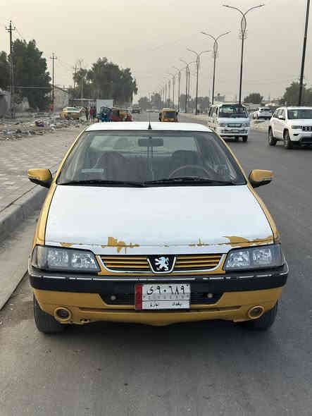 سلام عليكم بيجو لميس 2013 بيه صبغ بل جاملغ الخلفي سياره جاهزه كير مكينه خير من الله السعر 35 وبيه مجال قليل العنوان بغداد الامين الثانيه ***********
