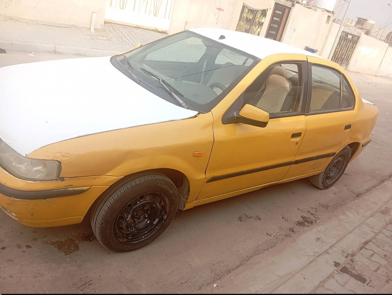 سمند للبيع موديل 2011 محرك وكير زينات الباقي شوف العين سياره حلوه مال جناي سنويه 2027 راعيه بيته ماندله ورقمه ماعندي بيع كوم حديد السعر 16 وبيه مجال بسيط المكان البصره رقم الهاتف ***********
