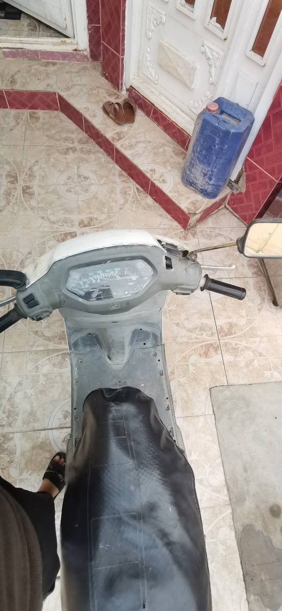 السلام عليكم
هوندا ليدي سرعه ١٠٠ كهربائيات كلهه على البلاد شلعه ومعدل. فوول
السعر ٢٥٠ وبيهه مجال حك الجيه مكاني بلدروز
***********
