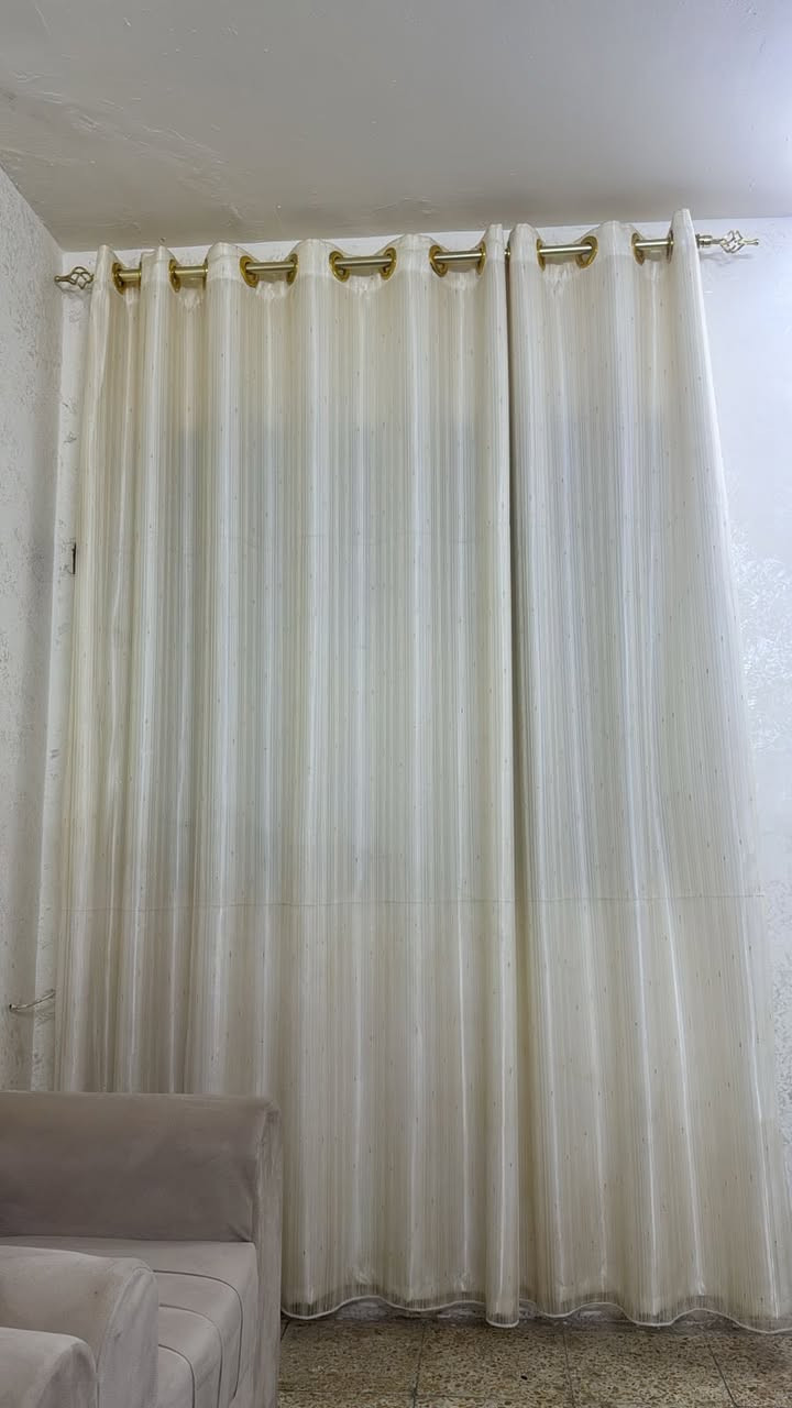 سلام عليكم للبيع عفش بيت  لتواصل واتساب ***********
