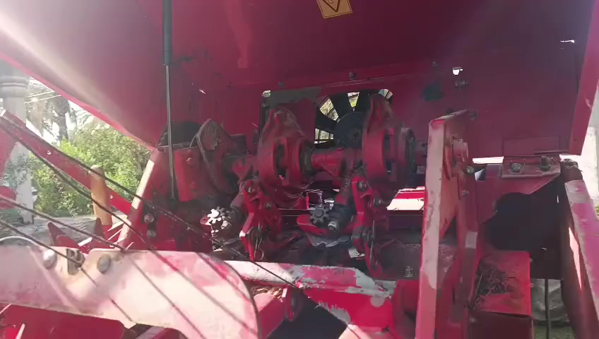 السلام عليكم  كابسه فوركسن مال دوله نضيفه وشغاله مشتغله موسمين فقط مجموعه شركه رايدها ب12 مليون وبيها مجال  مكاني بابل المسيب رقم  ‏‪0772 600 6215‬‏
‏‪0780 782 5311
