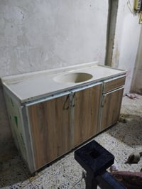 سنك للبيع متره ونص السعر 85 قفل بعقوبه التحرير الرقم 07711015949