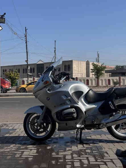 السلام عليكم و رحمة الله 
 دراجة bmw r1150rt فخر الصناعة الألمانية 
موديل 2003 
دخول جديد للعراق ما مستخدمة داخل العراق 
وارد يابان مكفولة كفالة عامة حتى من الشخط 
تايرات دنلوب جدد وكالة اصلي 
محرك على وضع الوكالة -گير گاردن شرط الكفالة 
ABS مانع انغلاق المكابح 
3 أنظمة  تعليق فاخرة للمسافات البعيده
للبيع أو المراوس حسب القناعة فقط 
للأستفسار الاتصال على الرقم 
‭0780 738 6991

