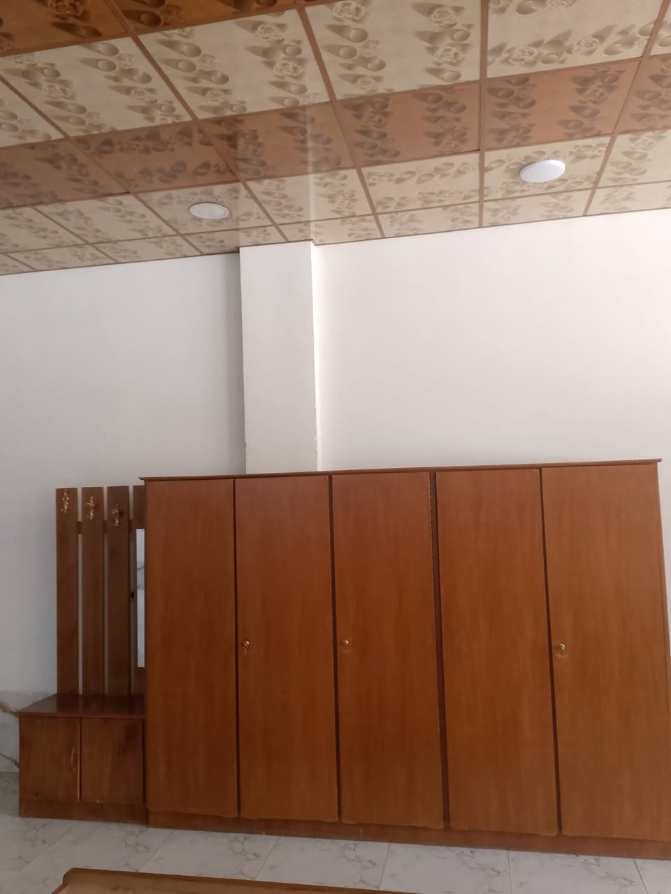 غرفه نوم صاج عراقي 6قطع الاستفسار ***********
