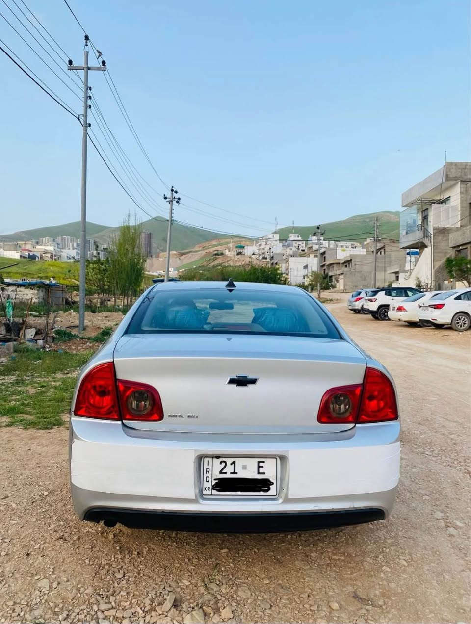 مالیبۆ ٢٠١٢  بێ بۆیاخ 
تەنها کەمێک ساردی هەیە 
سەنەوی و ژینگەی تا ٢٠٢٧ تازەیە 
گێڕ و مەکینە بەشەرت 
تەقەو رەقەی بەشەرت 
چوار تایەی تازەی لەژێرایە 
نرخ ٧٨ گەڵا و معامەلە 

0771 948 49 34
0770 148 8192 السليمانية, العراق
