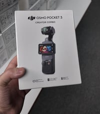 كاميرا أصلية • مفتوح من الكرتون • ما صورت بيها