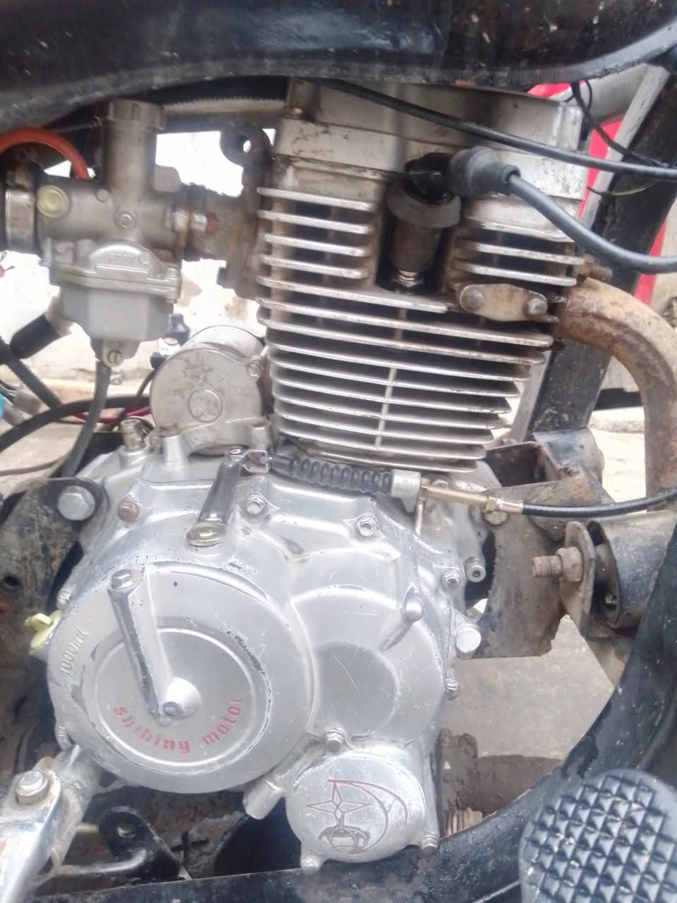 السلام عليكم
عندي ستوته للبيع جمره كسل مكفول محرك مكفول 4 براغي موديل 17 رايدها ب700 اوراق اصولي موجوده  مكاني بغداد فلكة سلمان باك بالتاميم 

‏‪***********‬‏

‏‪***********‬‏
