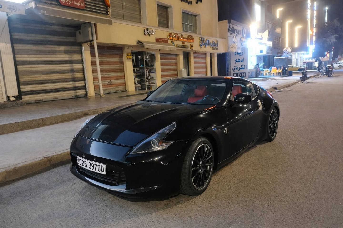 السلام عليكم نيسان Z للبيع او مراوس حسب القناعة 
2013.كير ومكينه 20
براد دهن 
شفتات ستيرن 
فجوج برمبو 
راديتر اضافي 
كشنات تدفئة 
عليها كزوز رياضي وبوابات 
السيارة هزه جديده بشهر ال 1
سنوية 2031 صفر غرامات 
سعرها 105 وبيها مجال 
مكاني ديالى بعقوبة 
رقمي واتساب فقط ***********
