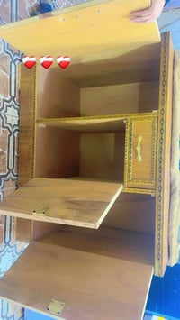 بوفيه • متر ونص • نظيفه