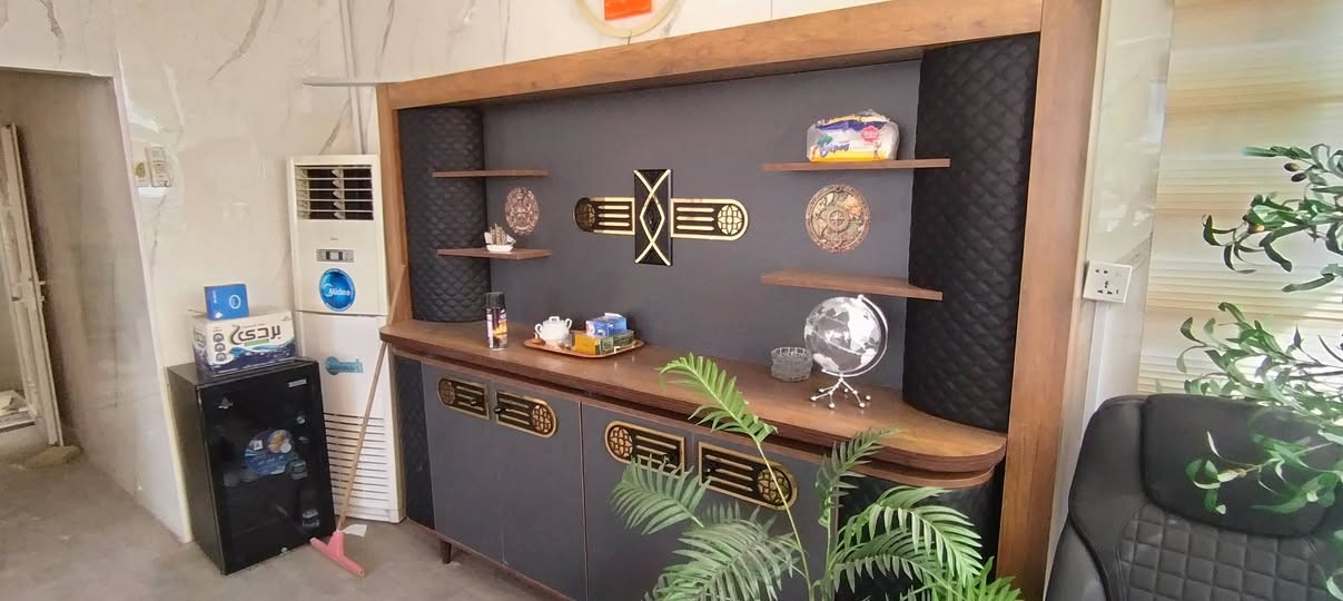 يالله سلام عليكم مكتب+مكتبه للبيع جدا جديد الاستفسار عل رقم *********** والله الرزاق السيديه مجاور مكتب الكوخ للعقار
