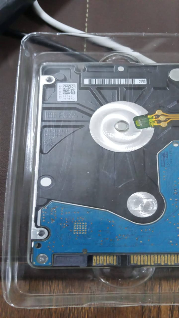 متوفر أربع هاردات ادفع سعر بل يرضى بي ربي العالمين وبلعافيه


**إذا كنت صاحب هذا الإعلان وتريد حذفه لأي سبب، رجاءا أرسل رسالة إلى الدعم الفني**