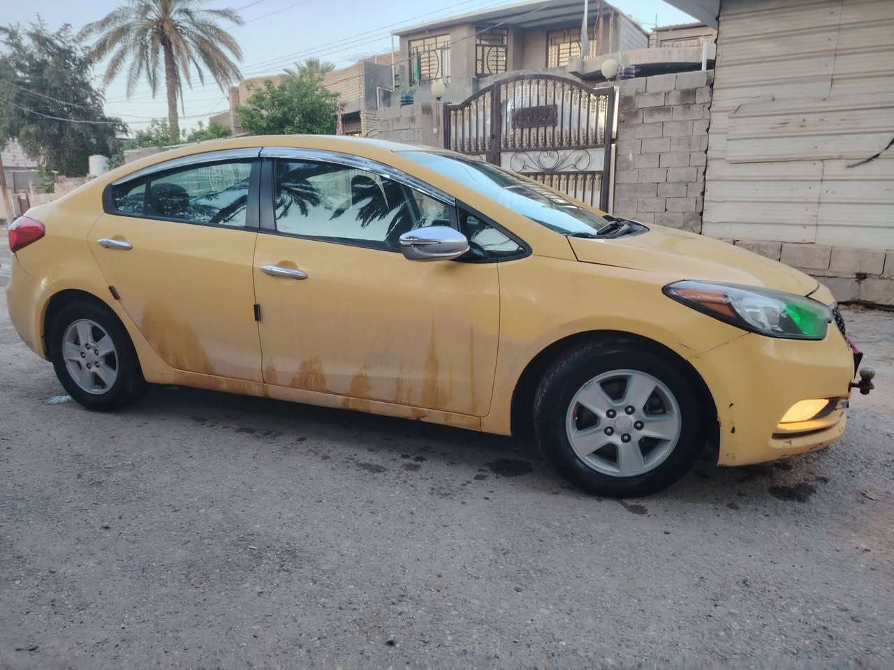 السلام عليكم
كيا فورتي 2014 أمريكي تبريد شغال تخم تاير مكينة خير من الله رقم بغداد انكليزي بأسمي السونار مرفق بالصور للبيع 90$ وبيها مجال للاستفسار الاتصال *********** مكاني بابل الحصوة
