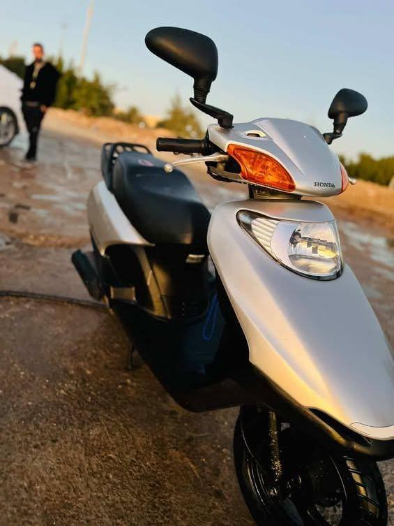 اللبيع سبيسي جديده رمبه صار يومين من اخذتها السعر واحد ٥٠٠ هاذا رقمي  ***********
