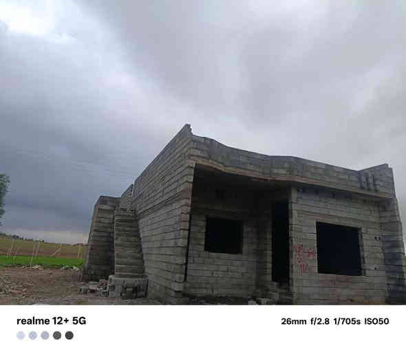 السلام عليكم اسطه بناء متفرغ شغل درجه اوله گدام العين ***********
