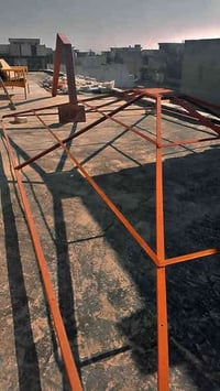 قمريه البيع ام عنكوبوت تحفر الي عنكبوت وتصبه وتعلكهه اربع براغي عوزهه ...