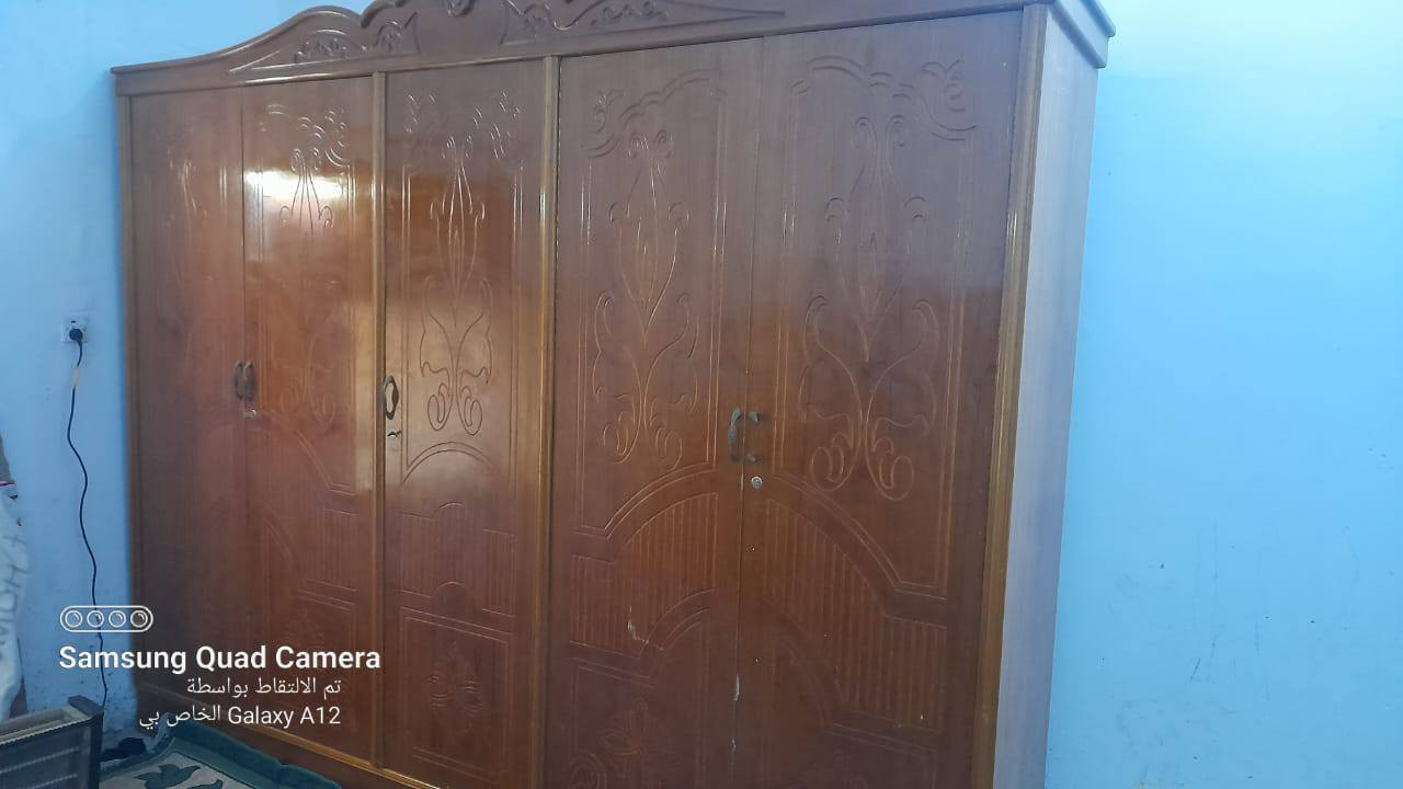 قرفه خشاب اللبيع سعر ٦٥٠ وبيه مجال. ***********
