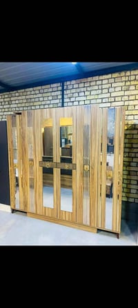 غرفة تركي • ٥ قطع • نظيف ٩٠٪