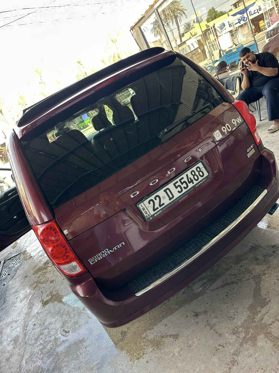 السلام عليكم 
دوج كرفان 2018 GT أعلى فئة للبيع
الحادث: جاملغ +بنيد
مكان السيارة كربلاء
 سعر 185 وبيه مجال                                                   للاستفسار رقم الهاتف ***********
