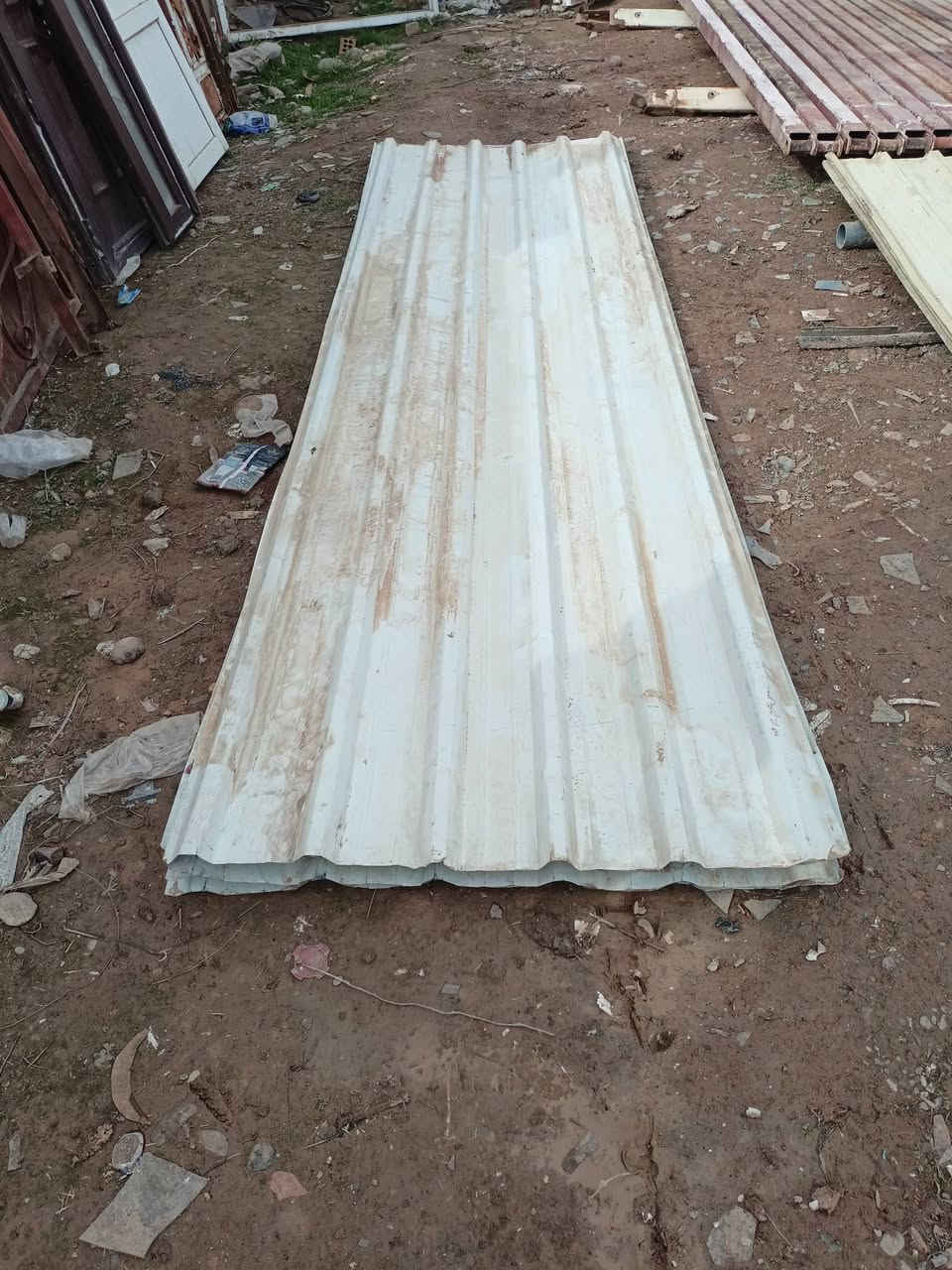 السلام عليكم شلمان وجنكو للبيع المكان الشركاط قرية شكرأ للأتصال ***********
