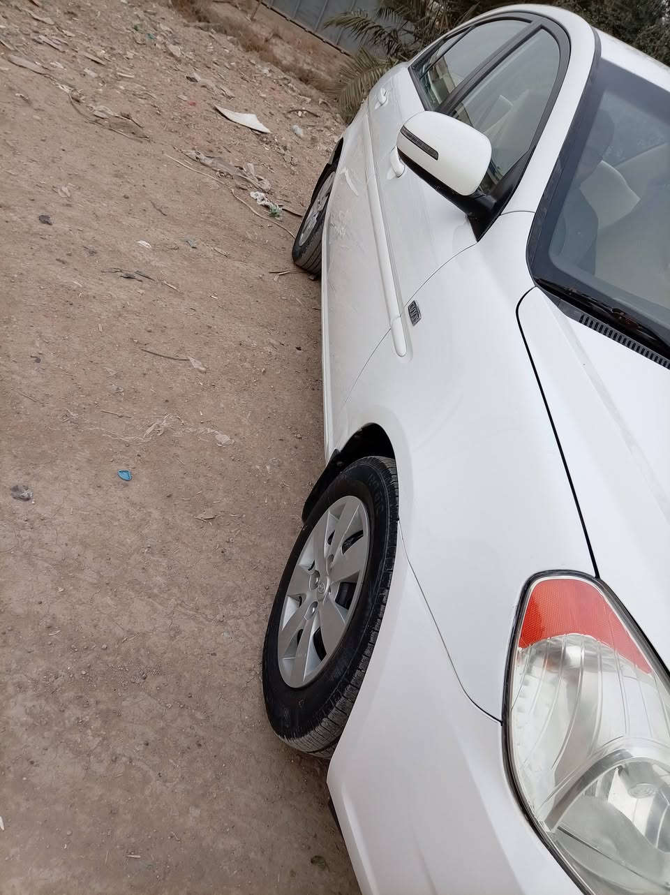 السلام عليكم أكسنت للبيع 2011 وارد خليجي المحرك 1600 رقم بغداد أنكليزي حلوه ونظيفه وصبغ قطعه وحده السعر ٩٣ وبي مجال
***********
