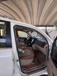 لاندكروز للبيع موديل 2015 ماشية 158 كيلو السارة مكفولة السعر 42 وبيه م...