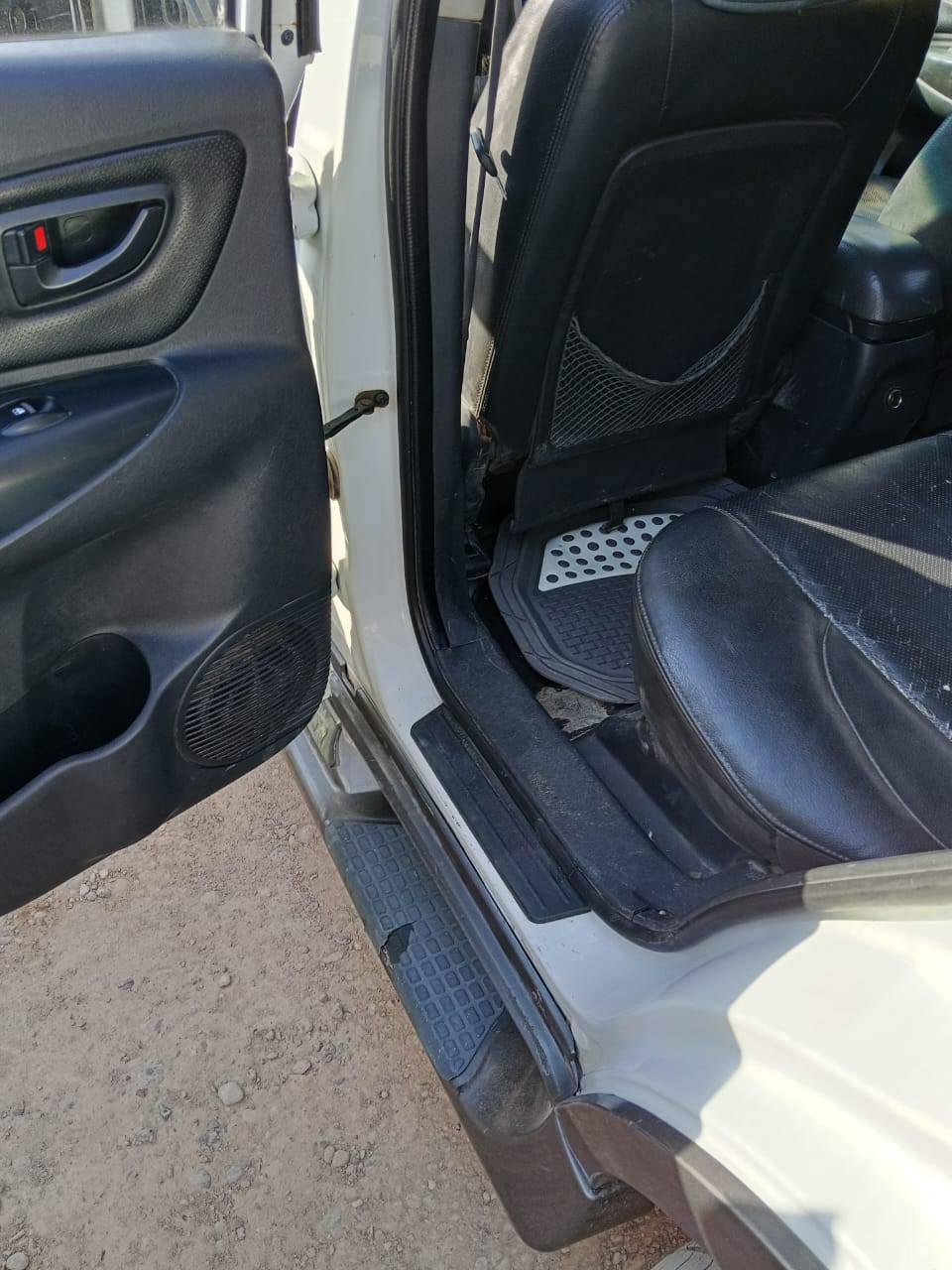 السلام عليكم كيا توسان موديل ٢٠٠٩ كفاله عامه رقم انكليزي ميسان المكان بغداد  بسمي السعر ١١٠ بيه مجال *********** بخدمه
