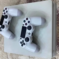 بلي فور ٤ • ٥٠٠جيجا • نظيف