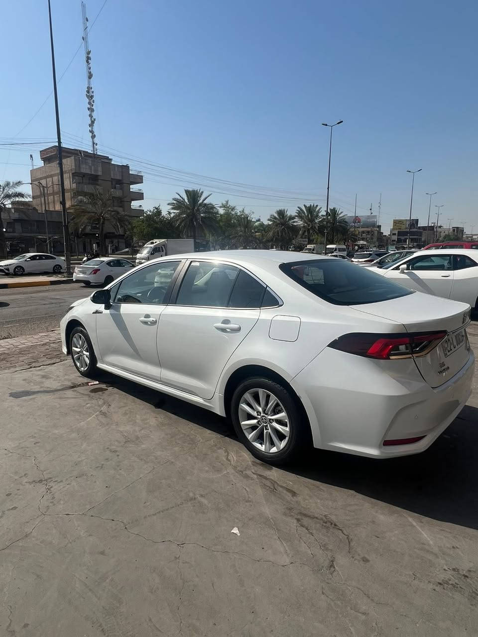 السلام عليكم
للبيع كورلا ساز 2024السياره نضيفه كلش ماشيه 47الف السياره اخت الزيرو السياره رقم اربيل باسمي تحويل ثاني يوم السياره مواصفاتها معروفه الساز فتحه وشاشه هند بريك يدوي بيها ملاحضات بسيطه بيها صبغ نص الدعاميه الخلفيه وبيها بوارد موجود سونارها بالصور السياره مابيها شي يختلف عن السونار للاستفسار ***********

