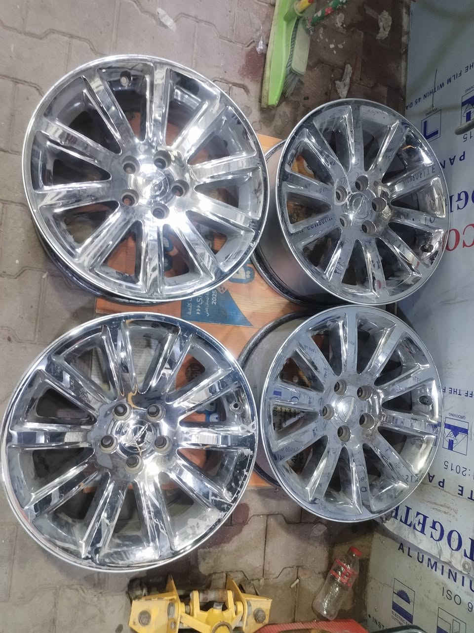 ويلات أوبامه ١٤ كروم اصلي شرط مال حاويه بعتهن بل كرتون البيع عنوان ميسان ٠


**إذا كنت صاحب هذا الإعلان وتريد حذفه لأي سبب، رجاءا أرسل رسالة إلى الدعم الفني**