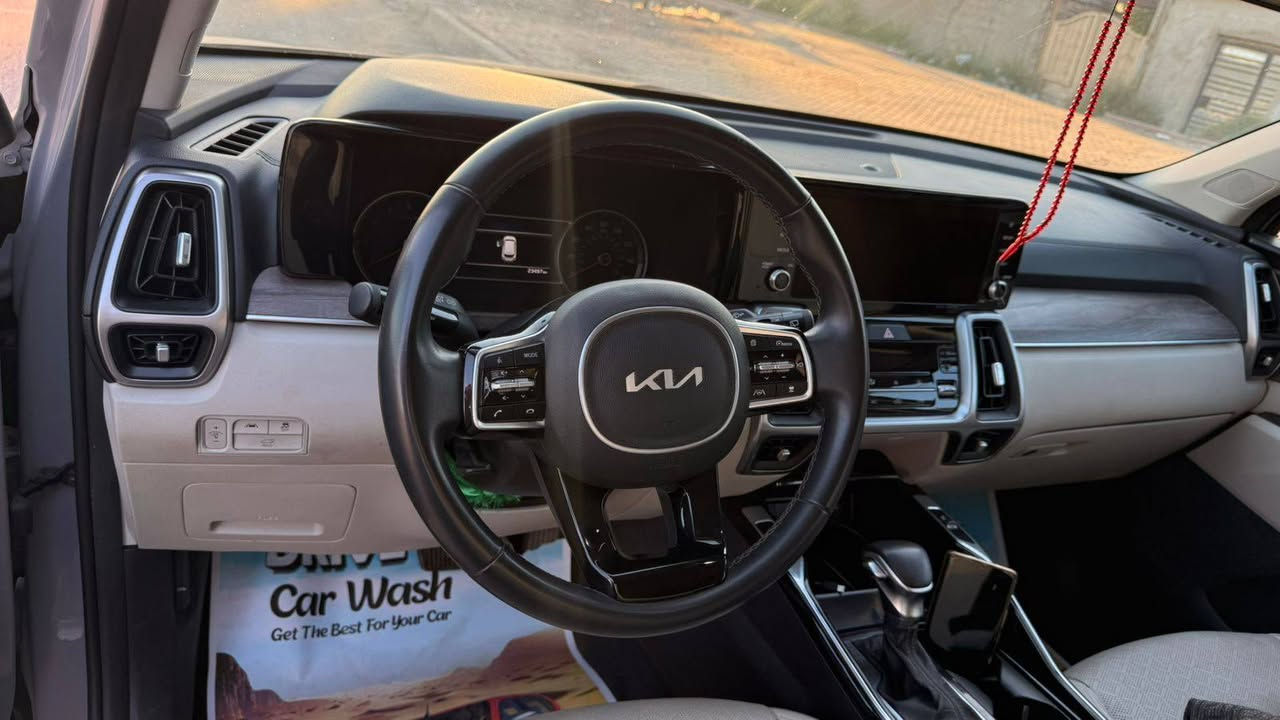 السلام عليكم سورنتو للبيع موديل 23 بدون حادث السياره غرق مواصفات EX
*********** مكاني بغداد السعر  255$ قفل كلش من الاخير  سيارة جديدة وبلعافية ع ياخذهة
 بونراما بصمه مكينه تيربو مبدل سستم كامل من الدعاميه الى الدعاميه 
 السياره ماشية 15 ميل
