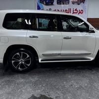 لاندكروزر 2021 بريم فل مواصفات 🚨 🔹 الموديل: 2021  🔹 الممشى: 46 ألف كم ...