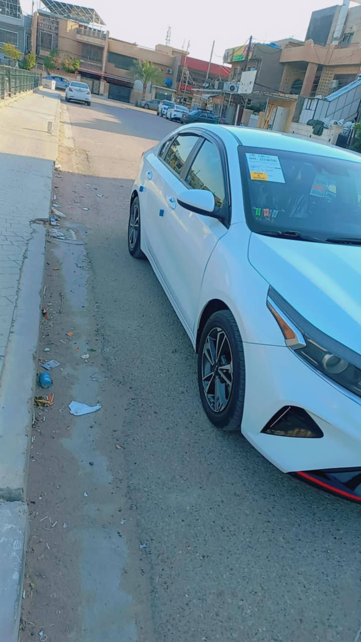 السلام عليكم كيا فورتي٢٠٢٣ امريكي نص مواصفات حادث موضح بالصور تبديل بس دعاميه بدون صبغ ايرباك دركه بيه بارد جاملغ خلفي شبر  كيربلدي محرك2000دوش ماشيه 57سعر152وبيه مجال
نظيفه بالعافيه على ياخذه غير متواجد على فيسبوك موبايل ***********
