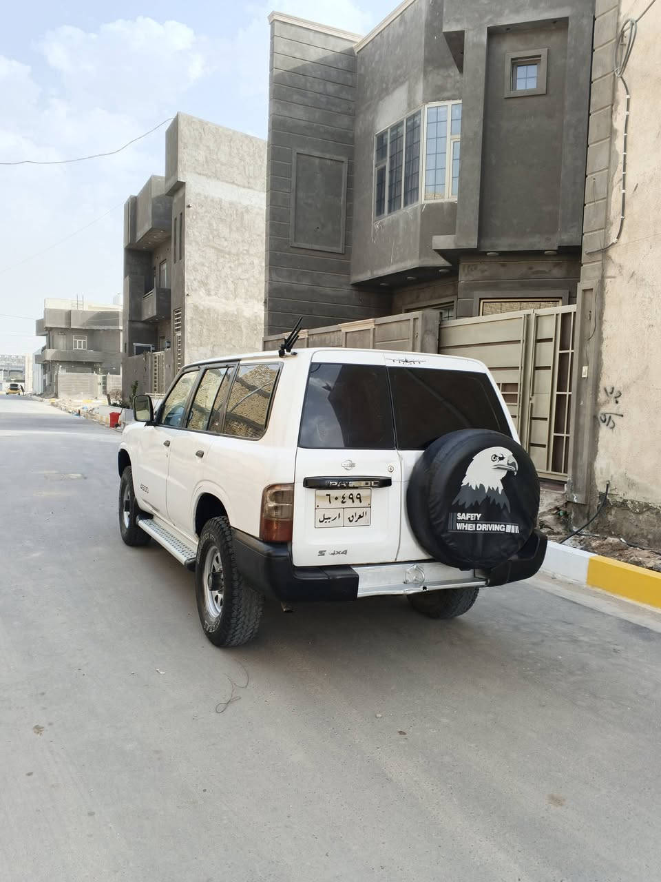 سياره نيسان بترول مديل 2001 مكفوله من الكلبه والكص والعيب الشرعي مكينه وكير بلاد مكفولات
مكينه 6سلندر 4500
كير عادي 6نمر
تبريد+تدفئه
حداديه 100%
شاشه تاب
بلوجكترات 
ماشيه450
تخم تاير جبلي 
2ويل+4ويل
سياره جاهزه اي نقص مابيه رقم اربيل راعيه عربي تحويل ثاني يوم سعره 75مكانه ذي قار المركز 
***********
