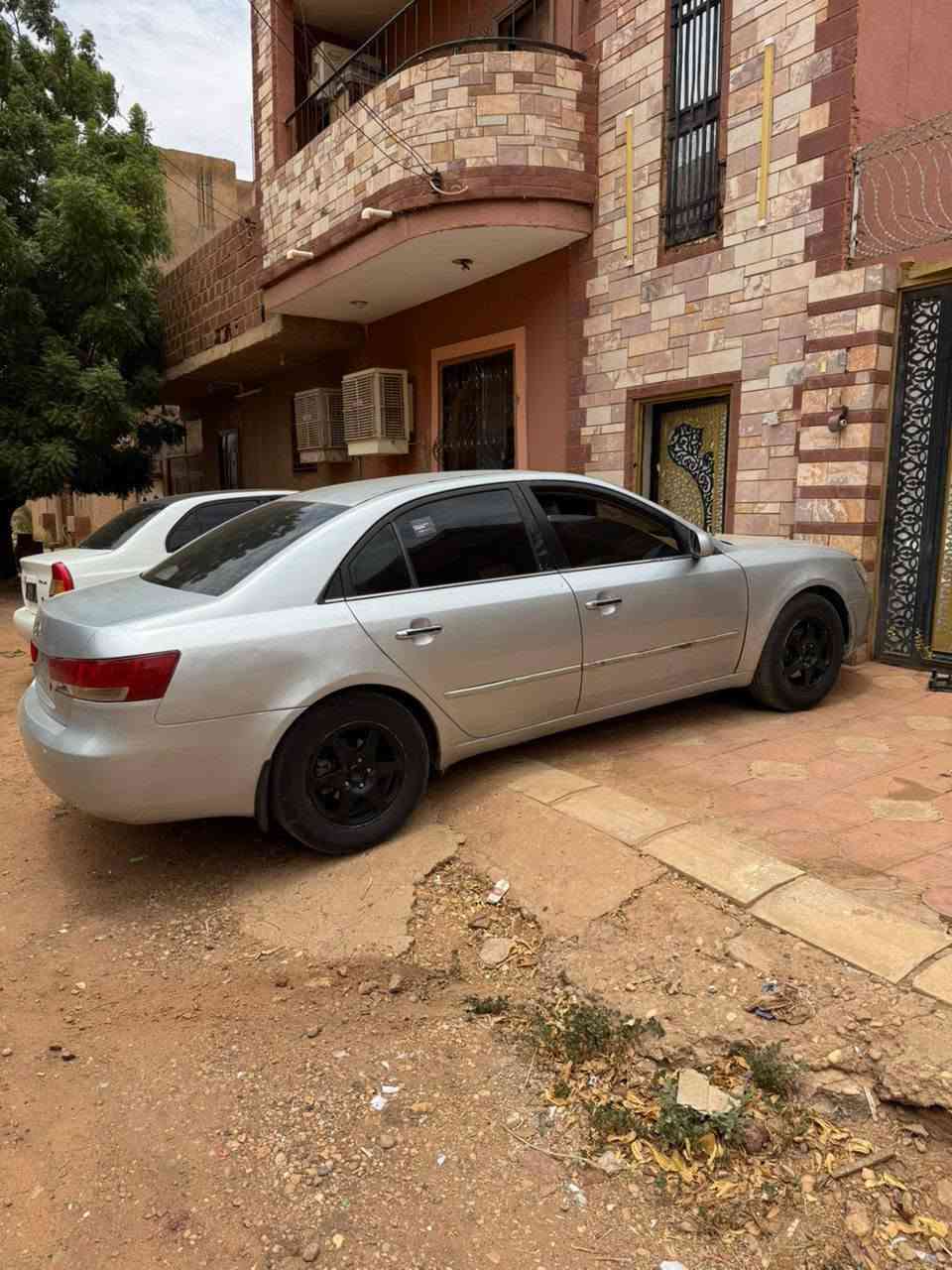 سوناتا 2008مكنه صغير 
قير عادي 📍📍
عربيه جهازه ومنفوضه
مكنة فل الفل 
خلي ضرب 
خلي كركبه 
قوائم فل الفل 
ملاحظه في تروس الجربوكس 📍📍
السعر 20 نهاي بدون تفاوض 
عموله العرض 500 ألف من مشتري
مكان المعاينه الخرطوم شارع الحرية
التواصل واتساب مكالمات
0924621045
0123769491


**إذا كنت صاحب هذا الإعلان وتريد حذفه لأي سبب، رجاءا أرسل رسالة إلى الدعم الفني**