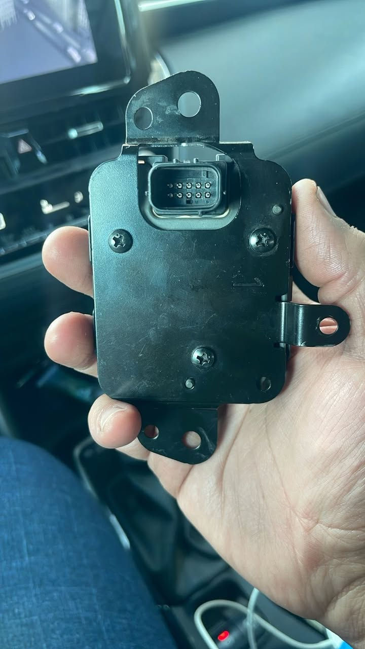 للبيع رادار كورلا كروز مديل ٢٣.     ***********
