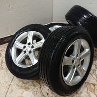 للبيع تخم شكل واحد موديل 23 ماشي 28 ألف كم. القياس 205/65/16 التفاصيل ...