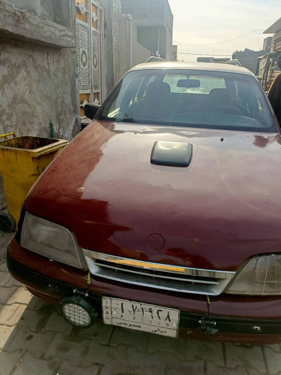 اوبل اوميكا مكينه ياباني فور ايكس اربعه سلندر ترايك وين ماتريد ...
سنويه مجدده  ل٢٧ 
  السياره مصبوغه عام
صدرها زين  عوزها دبلات خلفيه فقط 
كهربائيات كلها شغاله 
تايرات نضيفه

سعرها 23 وبيها مجال وإذا اكو مراوس اراوس 

بغداد مدينه الصدر 

 ***********
