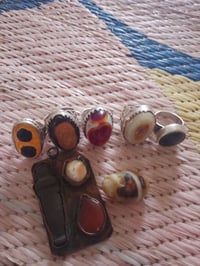 ورحمته عندي هاي المحابس لي يريدهن  يتواصل وياي بلخاص او اتصال ع هاذا ا...