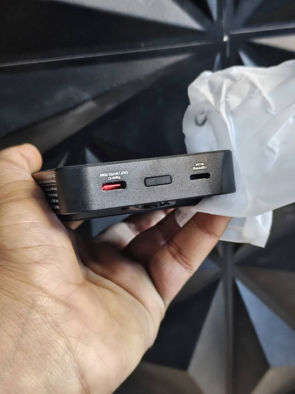 باور راقي سحن لاسلكي و منفذ تايبسي 
يدعم الشحن السريع سعره 20 الف


**إذا كنت صاحب هذا الإعلان وتريد حذفه لأي سبب، رجاءا أرسل رسالة إلى الدعم الفني**