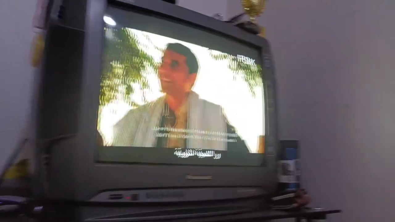 السلام عليكم اخوان بل كروب جهاز فديو مشترك دايو كوري غير داخل تصليح عرض وتسجيل السعر 70 الف مع التوصيل المراسلة عل واتساب وتدللون تحياتي للجميع ***********

