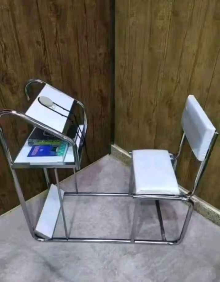 ✨ كرسي صلاة ستيل ثقيل – درجة أولى ✨
🔹 هيكل ستيل قوي وثابت
🔹 تصميم مريح للجلوس والصلاة
🔹 مسند للقرآن
🔹 مناسب لكبار السن واللي يحتاجون دعم أثناء الصلاة
🔹 عملي وخفيف بالحركة رغم متانته
💰 السعر: 60 ألف فقط
🚚 التوصيل مجاني لجميع محافظات العراق 🇮🇶
للطلب والاستفسار راسلنا خاص 📩 كربلاء, العراق


**إذا كنت صاحب هذا الإعلان وتريد حذفه لأي سبب، رجاءا أرسل رسالة إلى الدعم الفني**