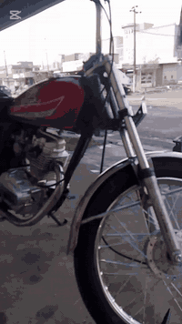 نامه موديل23 
دراجه خير من الله 
غراض كله جديد 
محرك مبدل ولفات فقط شرط فصله تخبل
دبلات ورا كدام شغالين فولل
تايت جديده 
وياله جديده 
سعر الدراجه 380بي مجال 
***********
